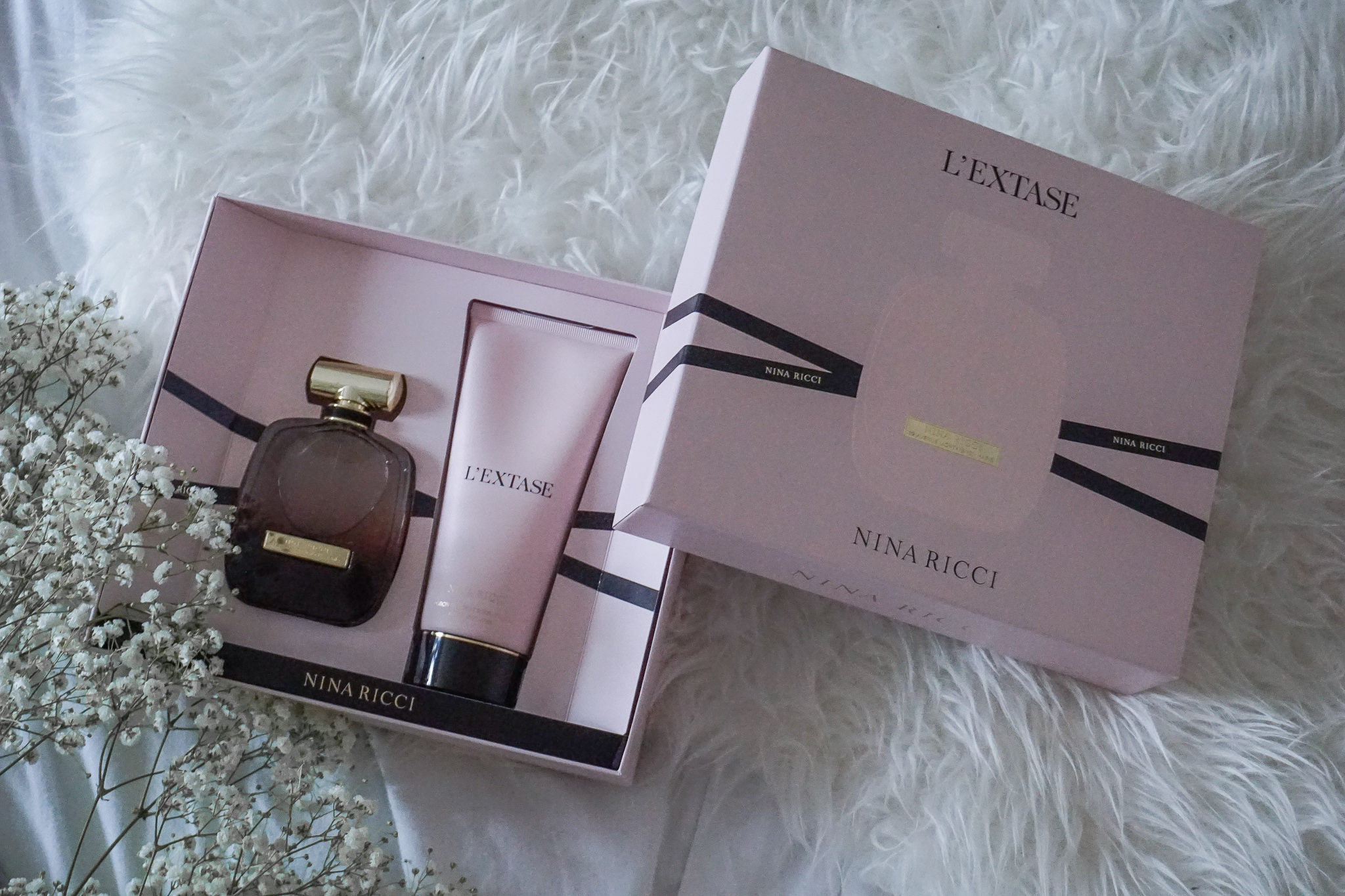 NINA RICCI L&acute;EXTASE