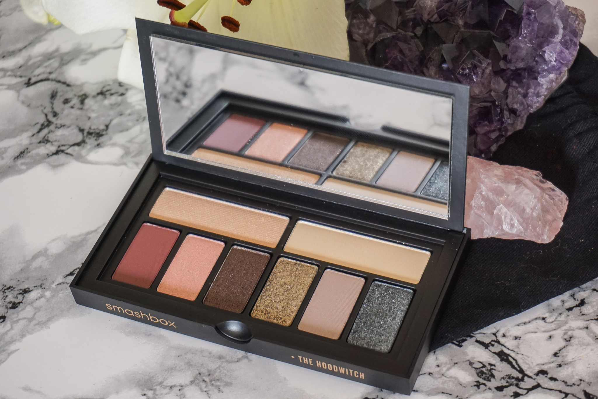 COVER SHOT: CRYSTALIZED EYE SHADOW PALETTE