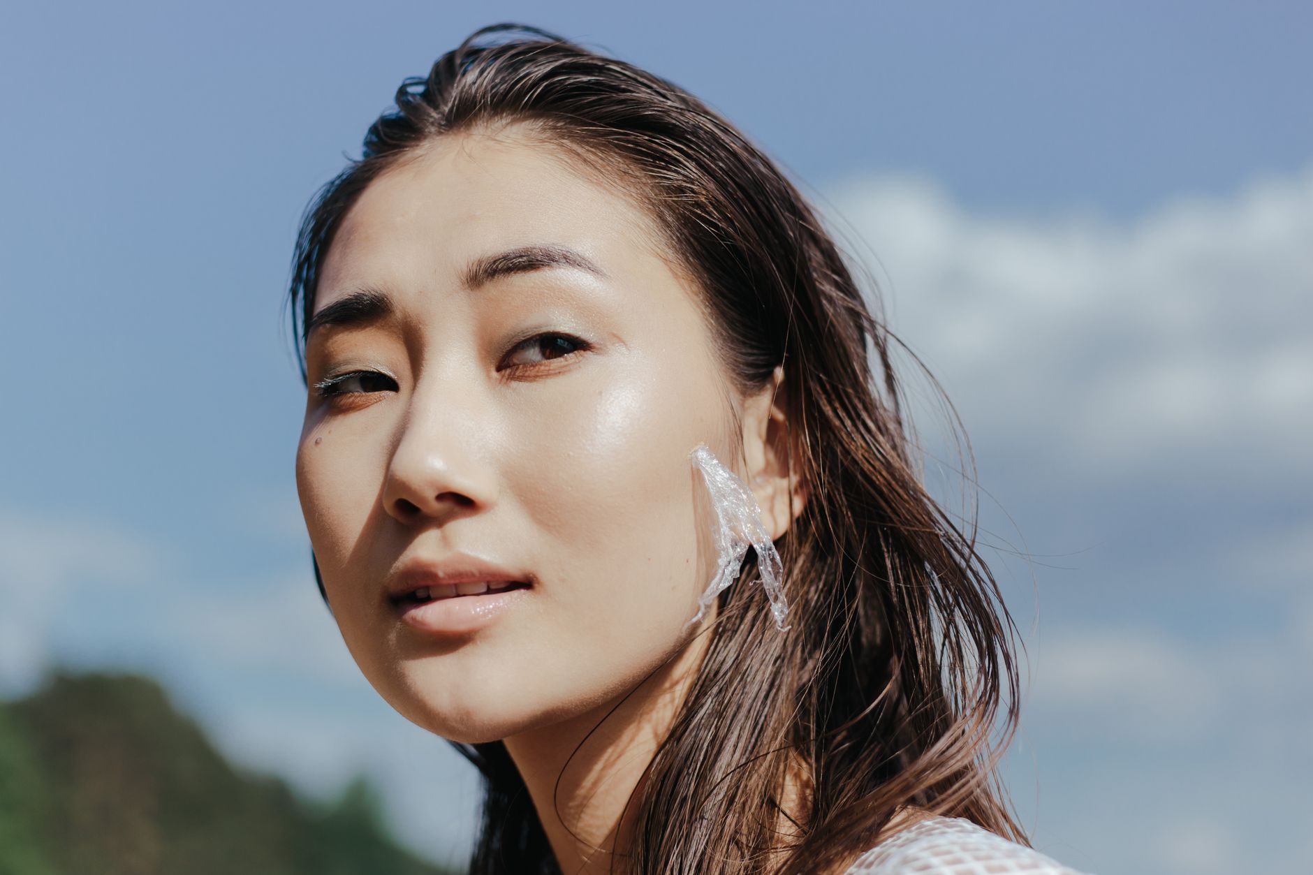 Glass Skin Make-up: So gelingt dir der natürliche Glow-Look